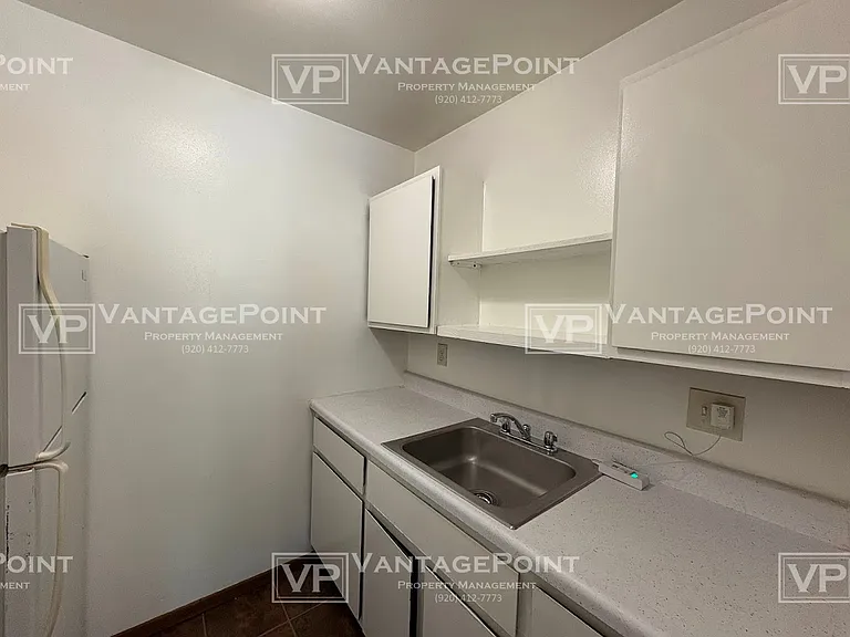 114 Victor St — Photo 7