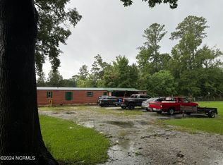 2918 Tuscarora Rhems Rd, New Bern, NC 28562
