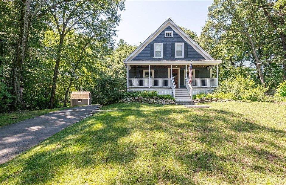 1st image of 34 Lowell Rd