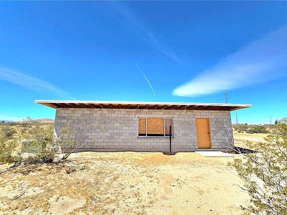 3rd image of 1440 McGarry Rd