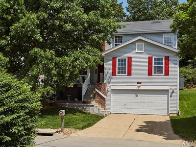 5600 Wickershire Ln, Saint Louis, MO, 63129