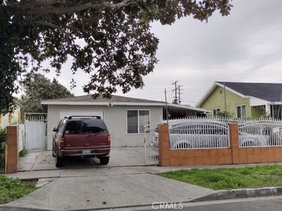910 E 76th St, Los Angeles, CA, 90001