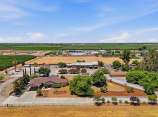 597 Crawford Avenue, Porterville, CA 93257