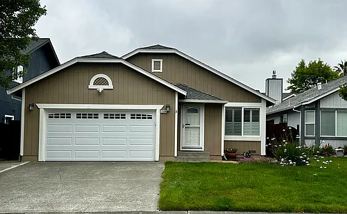 1388 Miramonte Pl Photo 1
