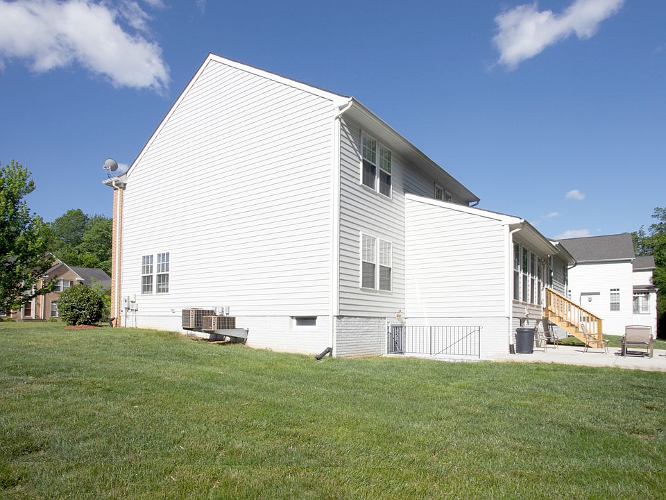 1st image of 9305 Stoney Harbor Dr