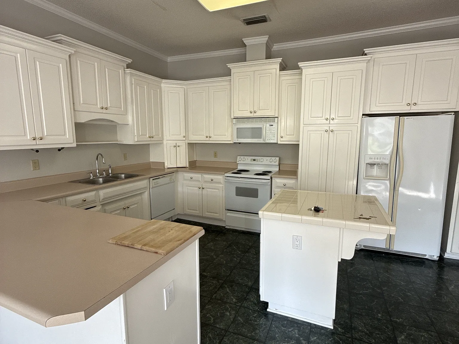 2 bed, 1540 sqft, $1,450 — Photo 2