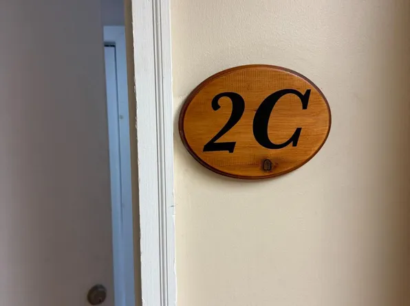 80-84 Nassau St #C, Princeton, NJ 08542