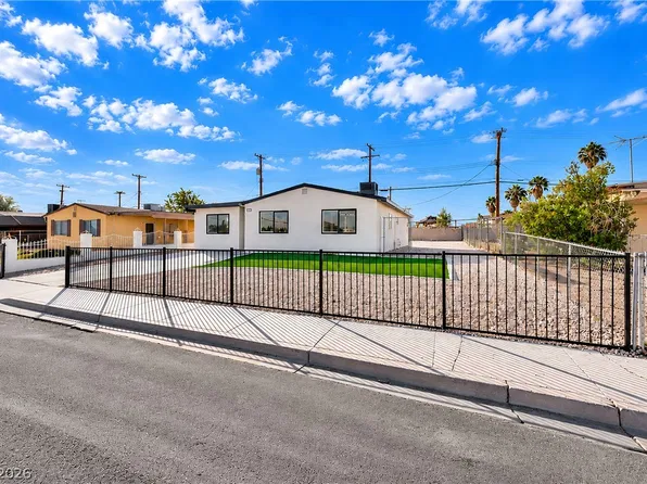 1941 W Cartier Ave, North Las Vegas, NV 89032