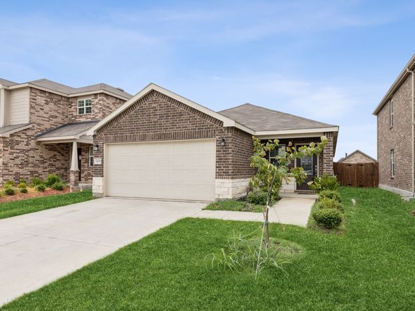 1109 Castroville Dr, Forney, TX 75126