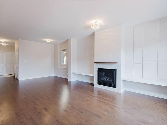 3rd image of 4875 Wright Dr SW