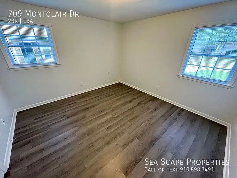 709 Montclair Dr — Photo 11