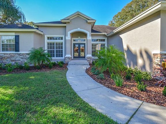 3rd image of 3815 Gaines Dr