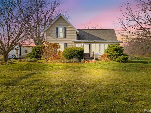 12630 Whittaker Rd, Milan, MI 48160