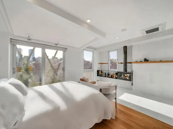 16 Minetta Lane image 12 of 29