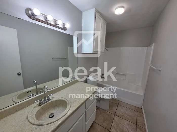205 Joyce St #B — Photo 22