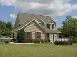 4501 County Line Rd, Caledonia, WI 53108