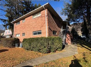 5320 Virginia Ave SE, Charleston, WV 25304