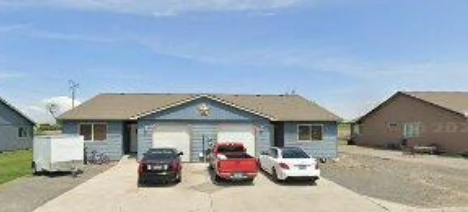 103 Deangela Dr #B photo 1