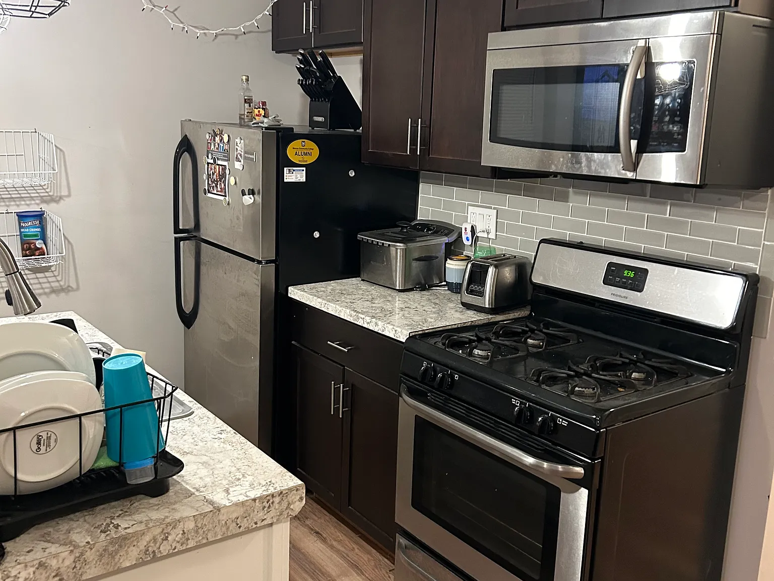 1172 Plymouth Ave S — Photo 4
