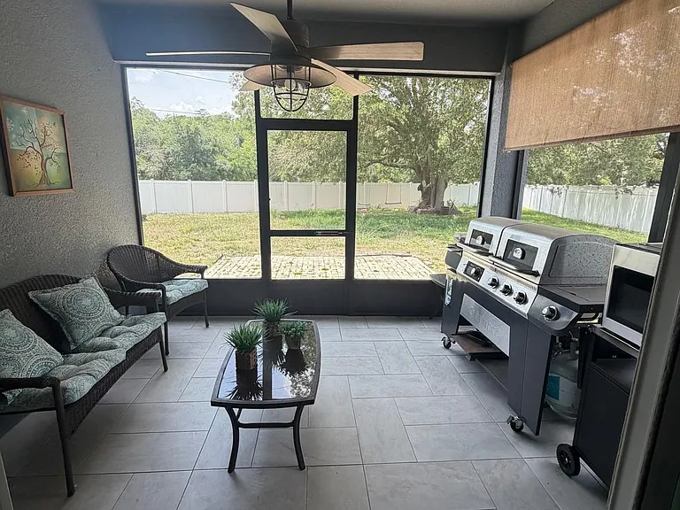 437 Gannet Ct — Photo 15