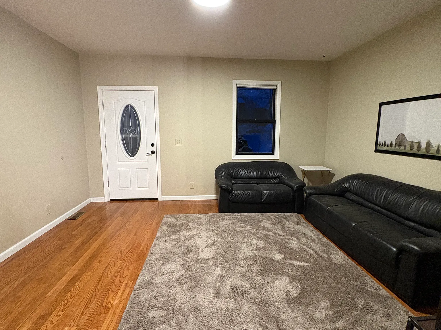 4 bed, 1400 sqft, $2,350 — Photo 3