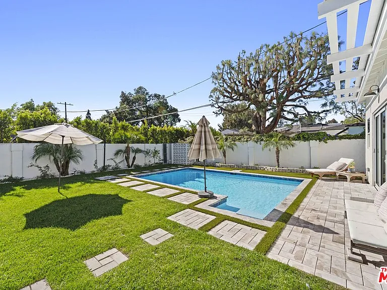 5057 Biloxi Ave — Photo 14