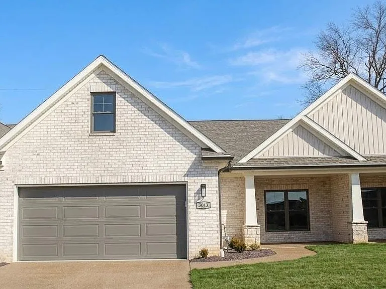 3042 White Oak Trl — Photo 1