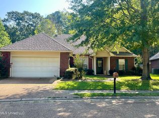 110 Cowles Creek Rd, Clinton, MS 39056