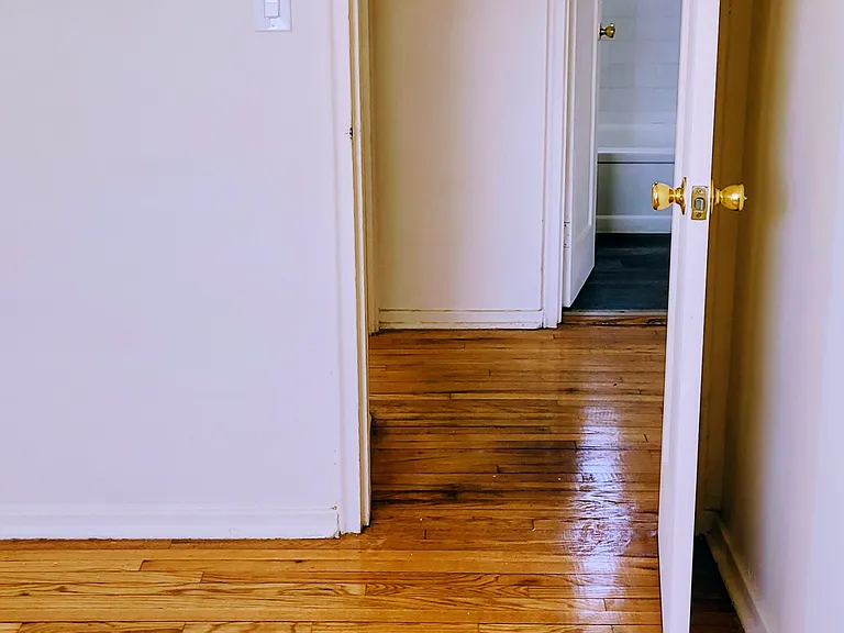 122B 14th Ave #122B — Photo 8