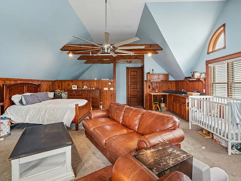 74 Shethar St #UPPER STUDIO — Photo 6