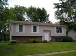 2601 Pickwick Pl, Lawrence, KS 66049