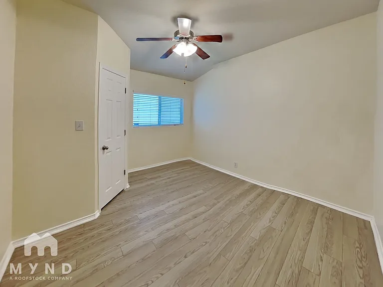 11214 Bold Forbes — Photo 17