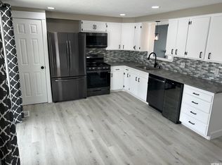 1869 W Bowling Ave, Salt Lake City, UT 84129