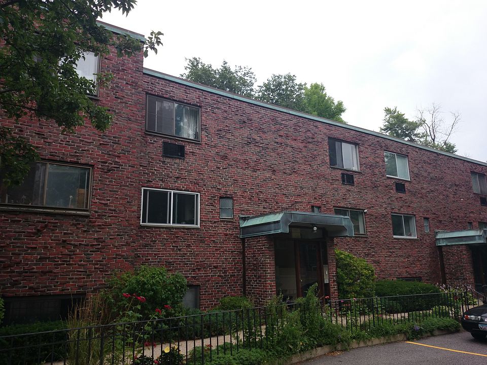 2nd image of 57 A Saint Paul St #22