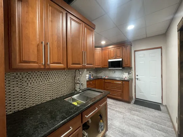 1401 S Main St, Elkhart, IN