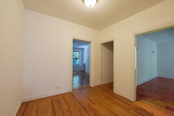 Rented by LEE & ASSOCIATES NYC RESIDENTIAL LLC | media 3