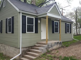 7608 Deep Spring Rd, Wonder Lake, IL 60097