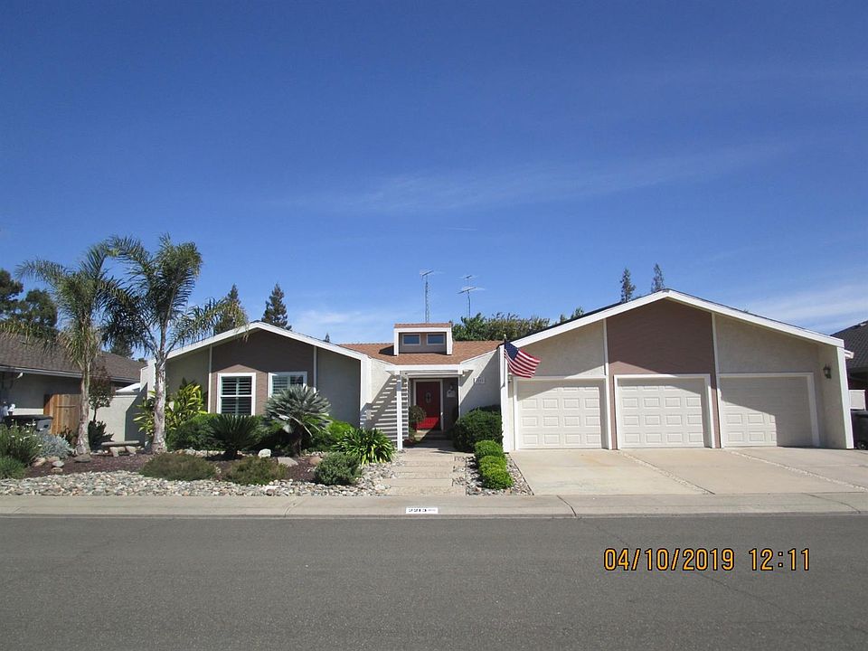 1st image of 2213 Cherry Tree Ln