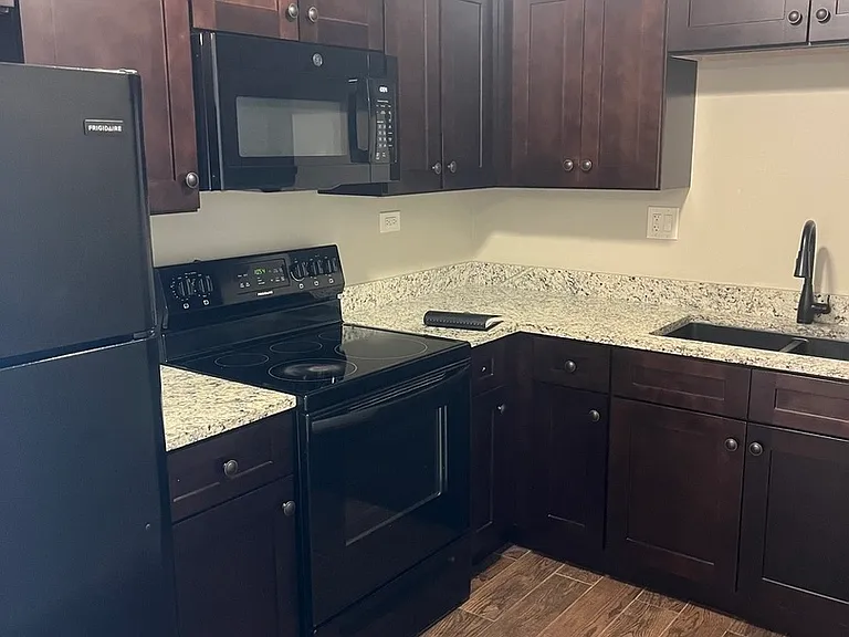 10316 S Komensky Ave #1B — Photo 5