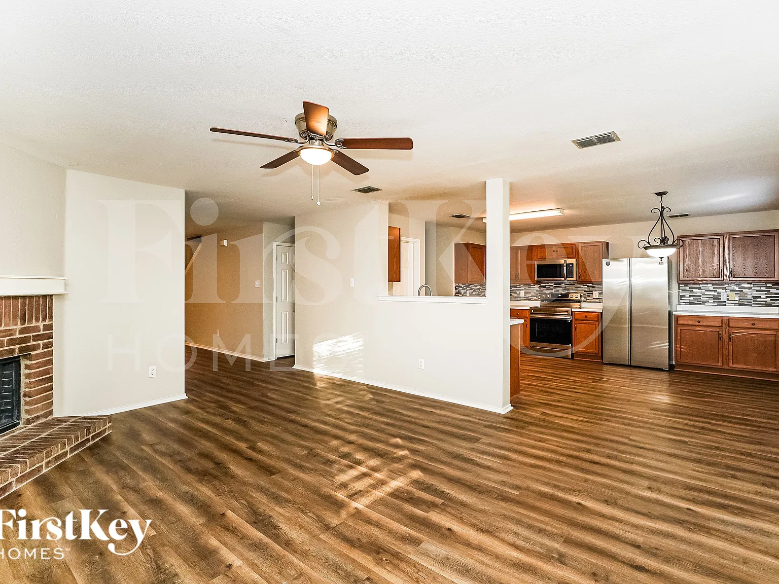 4 bed, 2.5 bath, 2603 sqft, $2,565 — Photo 3