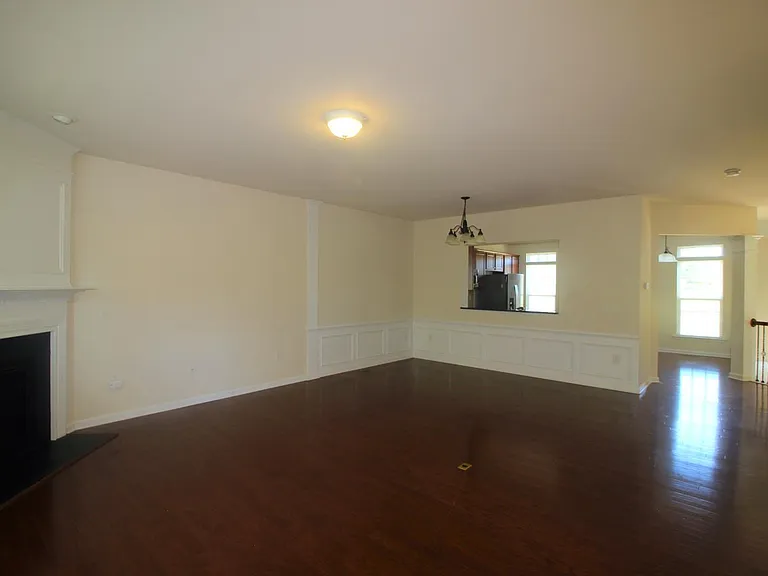 8809 Macedonia Lake Dr — Photo 10