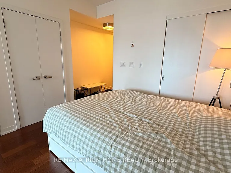 21 Widmer St #1903 — Photo 12