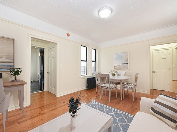 4th image of 8840 144th St APT D1
