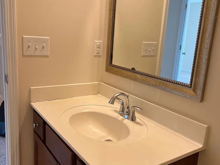 136 Brewers Oak Ln — Photo 15