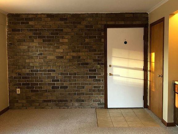 5th image of 604 South St APT 12