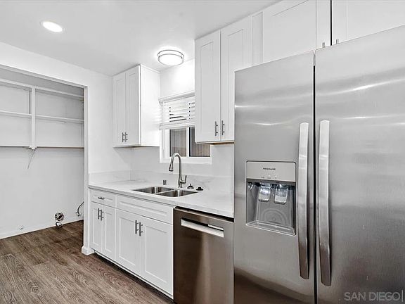 5th image of 3507 Hollencrest Rd