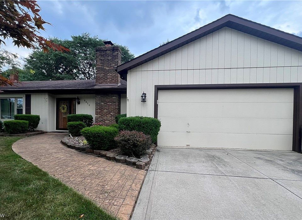 1st image of 9973 S Bexley Cir