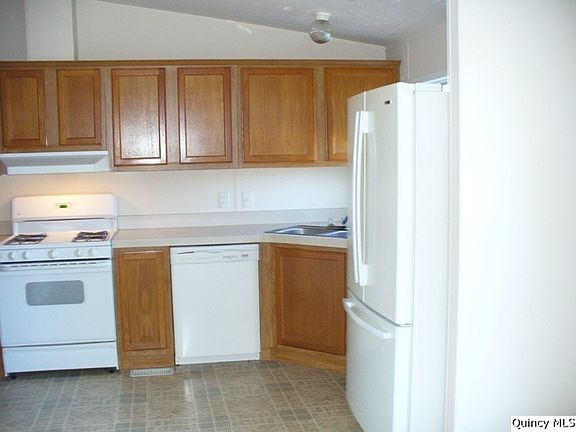 Home for Sale in Quincy, IL $49,500