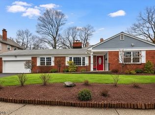 1 Hilltop Pl, Montclair, NJ 07042