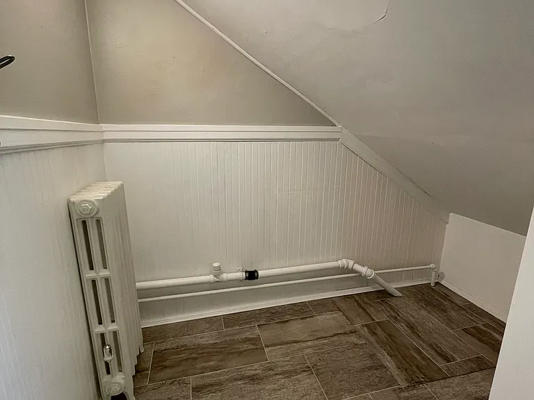Springhill Ave — Photo 14